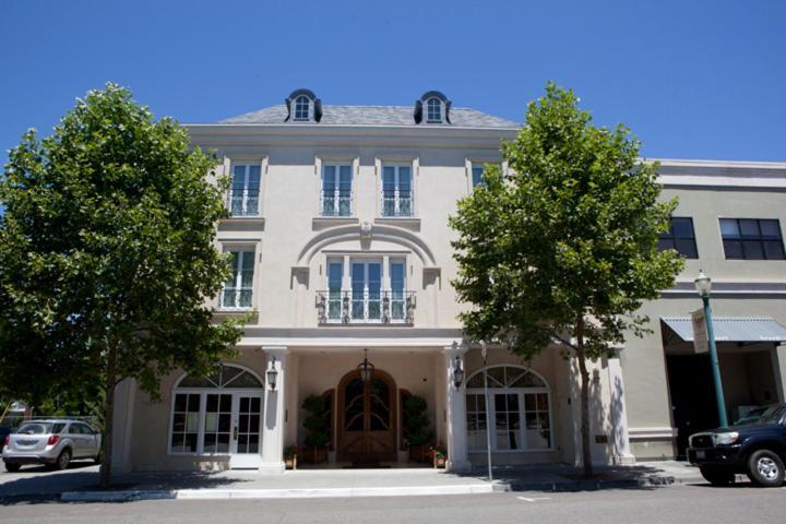 Les Mars 4* Healdsburg